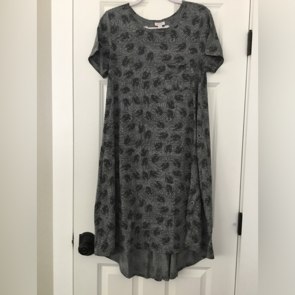 Lularoe Disney (Mickey) Carly size M